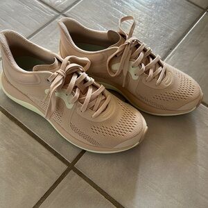 Lululemon Sneakers